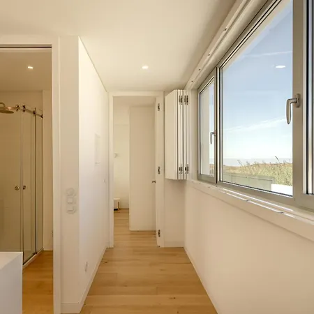 Вилла Modern & Bright With Pool By Homing Эрисейра