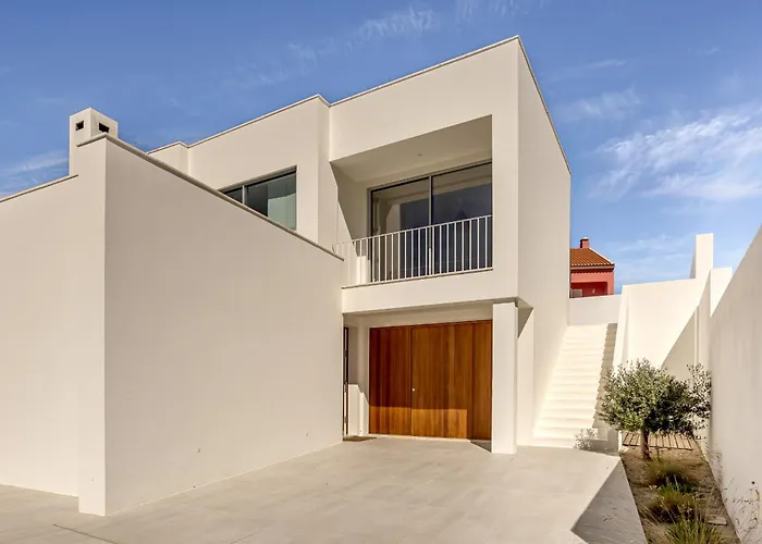 Modern & Bright With Pool By Homing * Эрисейра