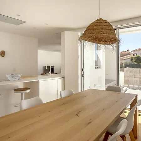 Ericeira Modern & Bright With Pool By Homing