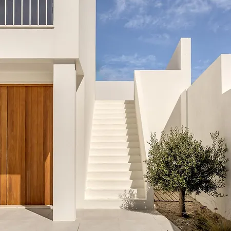 Ericeira Modern & Bright With Pool By Homing Barril